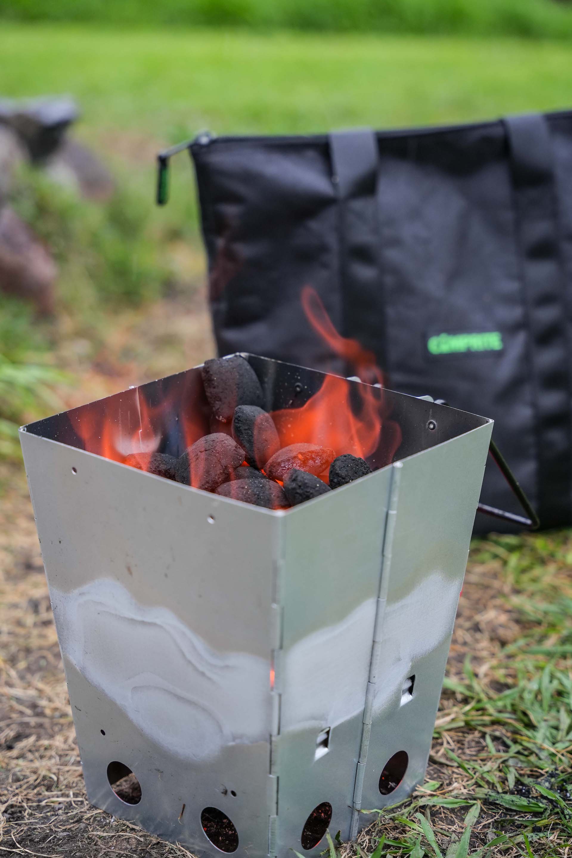 Flatfold Charcoal Starter