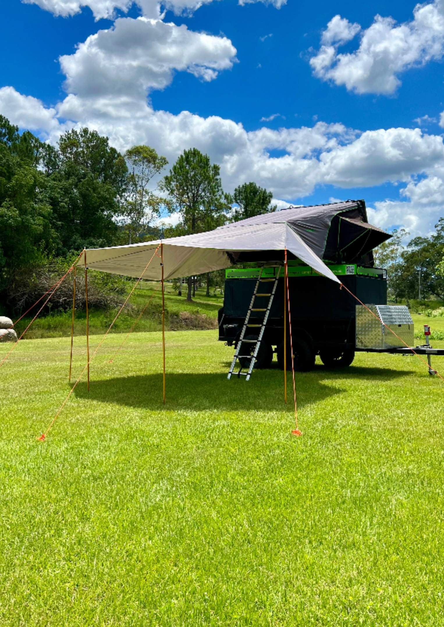 Southern Cross Roof Top Tent Awning Grey XL