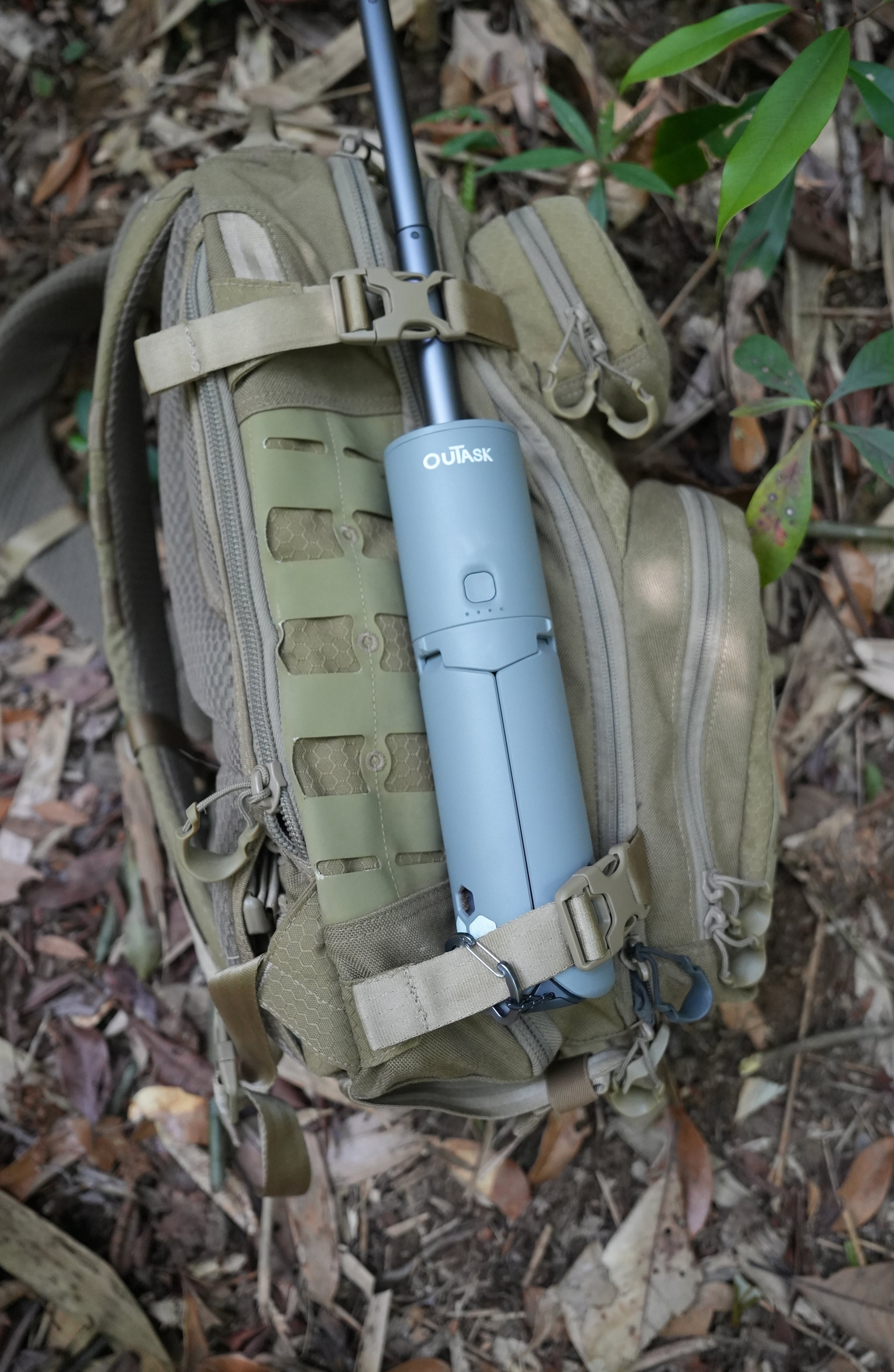 OuTask TD-1 Multifunction Light - Military Green